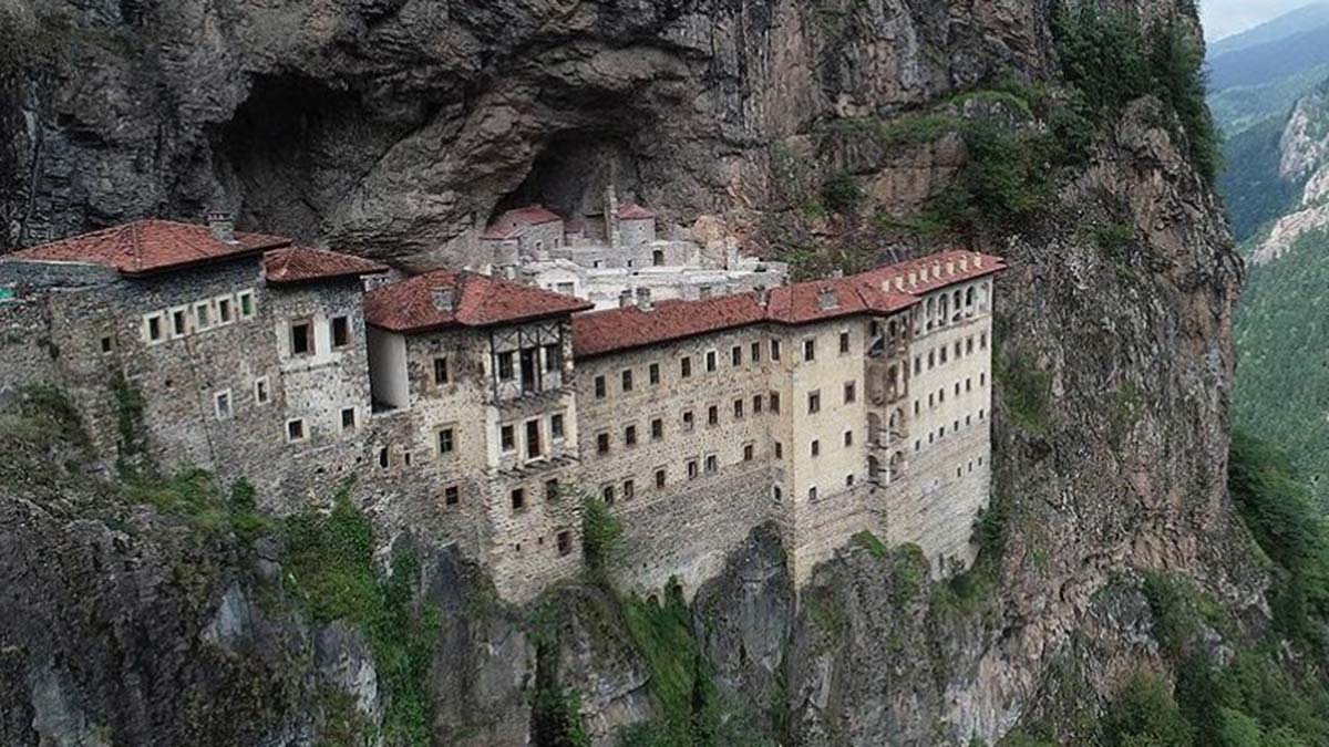 Rize Havalimanı Transferi ve Trabzon VIP Transfer Hizmetlerinde Yeni Nesil Ulaşım Deneyimi